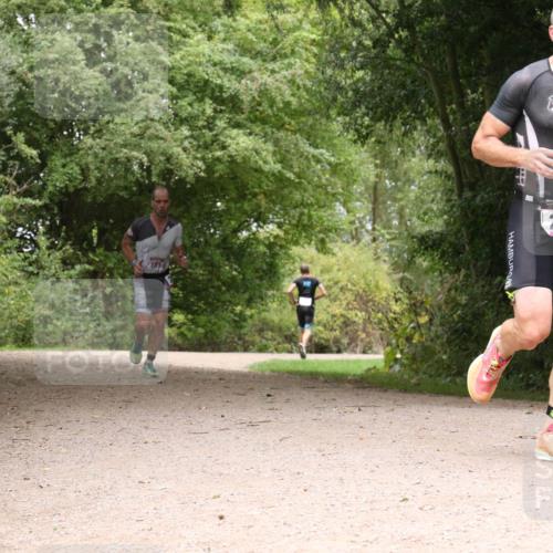 30.08.2026 - Elbe Triathlon Hamburg Antke Förster http://msf.ph/oto/10096494 30.08.2026 10:22:58 Laufen 1816, 258 meine-sportfotos.de