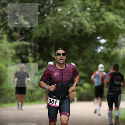 30.08.2026 - Elbe Triathlon Hamburg Antke Förster http://msf.ph/oto/10096579 30.08.2026 10:18:51 Laufen 1, 97001, 301 meine-sportfotos.de