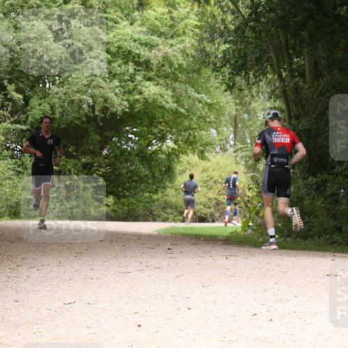 30.08.2026 - Elbe Triathlon Hamburg Antke Förster http://msf.ph/oto/10096608 30.08.2026 10:24:33 Laufen  meine-sportfotos.de
