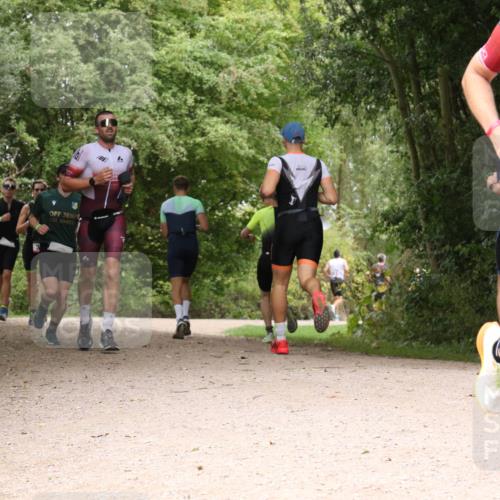 30.08.2026 - Elbe Triathlon Hamburg Antke Förster http://msf.ph/oto/10096648 30.08.2026 10:25:40 Laufen 1, 613 meine-sportfotos.de