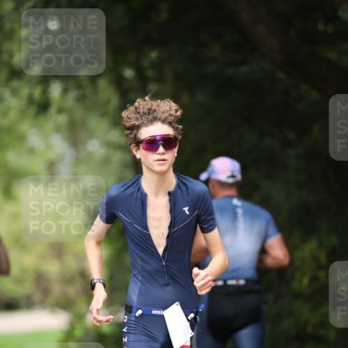 30.08.2026 - Elbe Triathlon Hamburg Antke Förster http://msf.ph/oto/10096651 30.08.2026 10:19:59 Laufen  meine-sportfotos.de