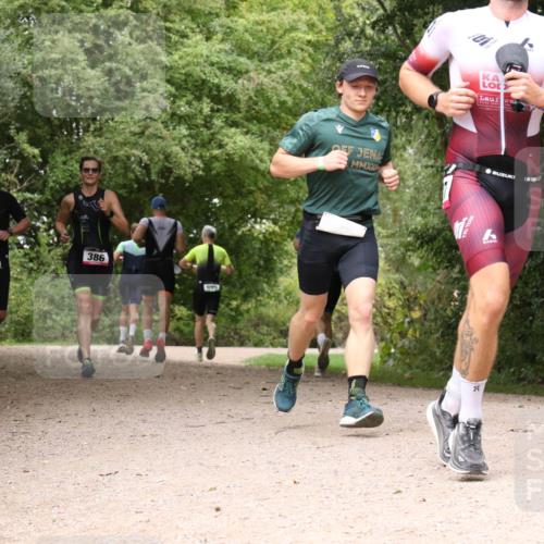 30.08.2026 - Elbe Triathlon Hamburg Antke Förster http://msf.ph/oto/10096654 30.08.2026 10:25:43 Laufen 386, 699 meine-sportfotos.de