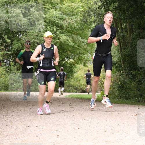 30.08.2026 - Elbe Triathlon Hamburg Antke Förster http://msf.ph/oto/10096708 30.08.2026 10:26:29 Laufen 397 meine-sportfotos.de
