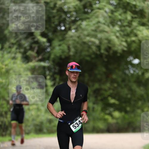 30.08.2026 - Elbe Triathlon Hamburg Antke Förster http://msf.ph/oto/10096753 30.08.2026 10:22:15 Laufen 534 meine-sportfotos.de
