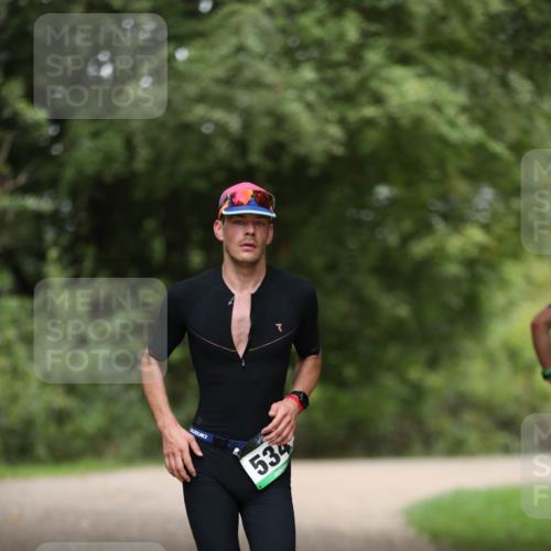 30.08.2026 - Elbe Triathlon Hamburg Antke Förster http://msf.ph/oto/10096755 30.08.2026 10:22:16 Laufen 534 meine-sportfotos.de