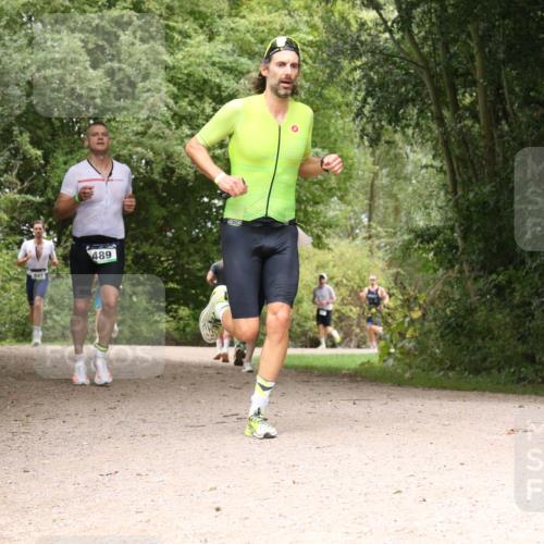 30.08.2026 - Elbe Triathlon Hamburg Antke Förster http://msf.ph/oto/10096758 30.08.2026 10:27:26 Laufen 841, 489 meine-sportfotos.de