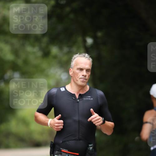 30.08.2026 - Elbe Triathlon Hamburg Antke Förster http://msf.ph/oto/10096779 30.08.2026 10:22:43 Laufen 718 meine-sportfotos.de