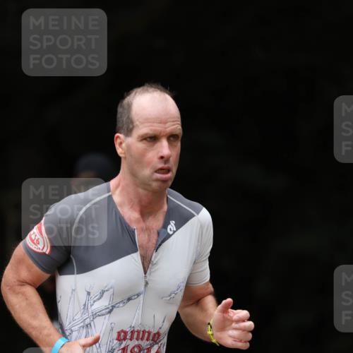 30.08.2026 - Elbe Triathlon Hamburg Antke Förster http://msf.ph/oto/10096809 30.08.2026 10:23:04 Laufen 16, 1816 meine-sportfotos.de