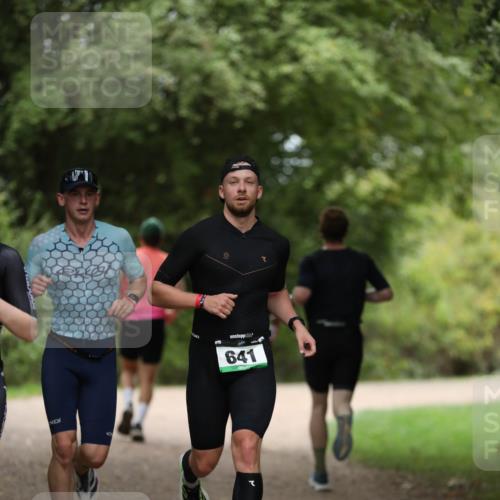 30.08.2026 - Elbe Triathlon Hamburg Antke Förster http://msf.ph/oto/10096823 30.08.2026 10:23:19 Laufen 641 meine-sportfotos.de