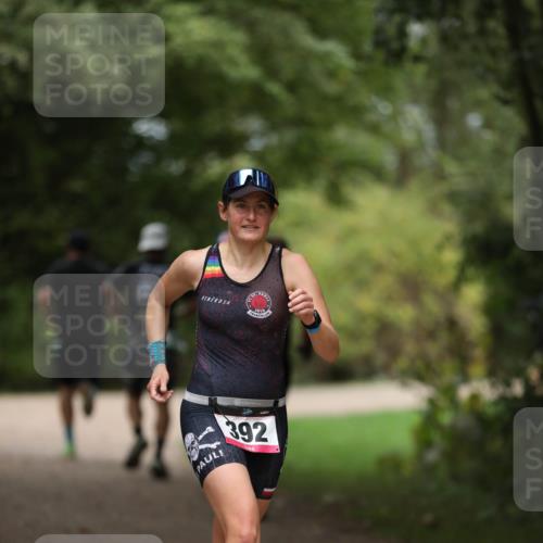 30.08.2026 - Elbe Triathlon Hamburg Antke Förster http://msf.ph/oto/10096835 30.08.2026 10:23:30 Laufen 392 meine-sportfotos.de