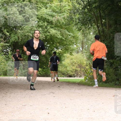 30.08.2026 - Elbe Triathlon Hamburg Antke Förster http://msf.ph/oto/10096844 30.08.2026 10:28:28 Laufen 567 meine-sportfotos.de