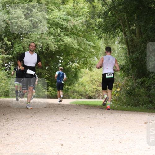 30.08.2026 - Elbe Triathlon Hamburg Antke Förster http://msf.ph/oto/10096858 30.08.2026 10:28:47 Laufen 640 meine-sportfotos.de