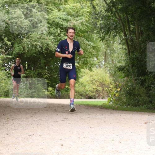 30.08.2026 - Elbe Triathlon Hamburg Antke Förster http://msf.ph/oto/10096882 30.08.2026 10:29:20 Laufen 20, 1895 meine-sportfotos.de
