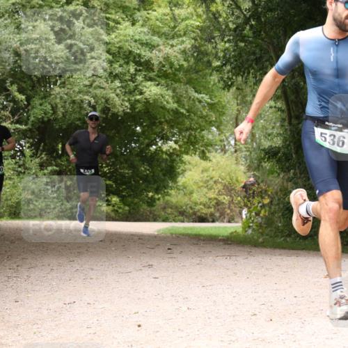 30.08.2026 - Elbe Triathlon Hamburg Antke Förster http://msf.ph/oto/10096904 30.08.2026 10:29:43 Laufen 80, 449, 536 meine-sportfotos.de