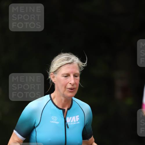 30.08.2026 - Elbe Triathlon Hamburg Antke Förster http://msf.ph/oto/10096977 30.08.2026 10:26:01 Laufen 362 meine-sportfotos.de