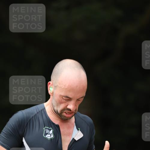 30.08.2026 - Elbe Triathlon Hamburg Antke Förster http://msf.ph/oto/10097033 30.08.2026 10:26:45 Laufen  meine-sportfotos.de