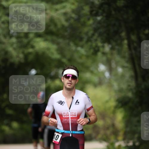 30.08.2026 - Elbe Triathlon Hamburg Antke Förster http://msf.ph/oto/10097087 30.08.2026 10:27:40 Laufen 10 meine-sportfotos.de