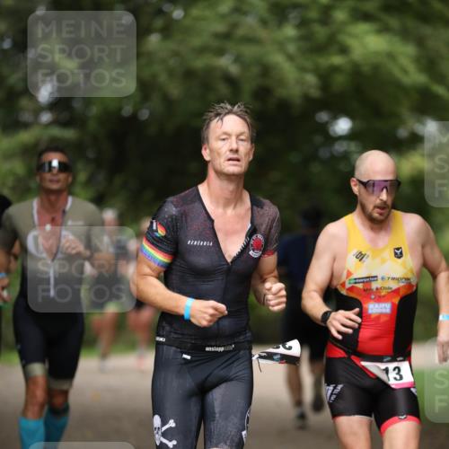 30.08.2026 - Elbe Triathlon Hamburg Antke Förster http://msf.ph/oto/10097315 30.08.2026 10:31:03 Laufen 13 meine-sportfotos.de