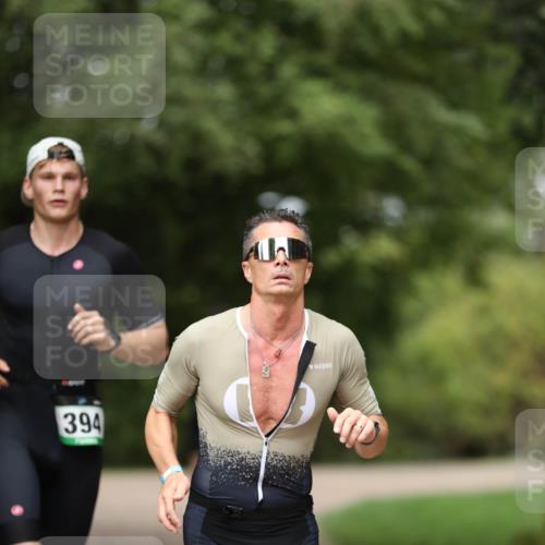 30.08.2026 - Elbe Triathlon Hamburg Antke Förster http://msf.ph/oto/10097321 30.08.2026 10:31:05 Laufen 394 meine-sportfotos.de