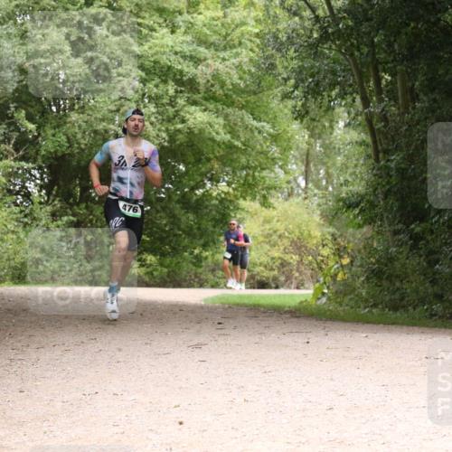 30.08.2026 - Elbe Triathlon Hamburg Antke Förster http://msf.ph/oto/10097352 30.08.2026 10:35:40 Laufen 323, 476 meine-sportfotos.de