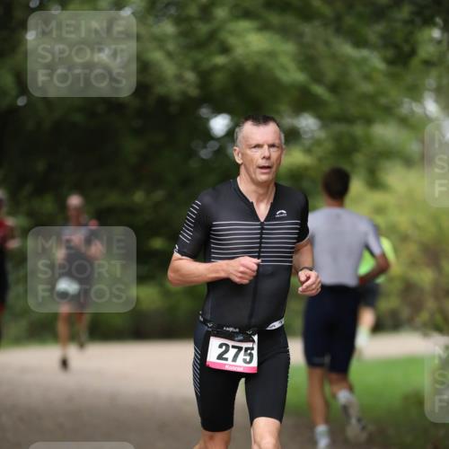 30.08.2026 - Elbe Triathlon Hamburg Antke Förster http://msf.ph/oto/10097353 30.08.2026 10:31:50 Laufen 275 meine-sportfotos.de