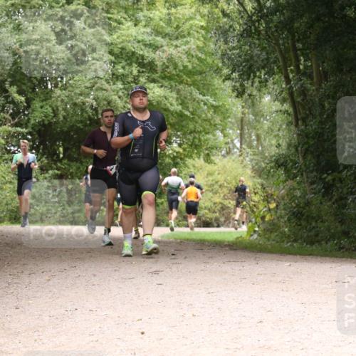 30.08.2026 - Elbe Triathlon Hamburg Antke Förster http://msf.ph/oto/10097372 30.08.2026 10:35:58 Laufen  meine-sportfotos.de