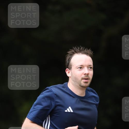 30.08.2026 - Elbe Triathlon Hamburg Antke Förster http://msf.ph/oto/10097461 30.08.2026 10:33:13 Laufen  meine-sportfotos.de