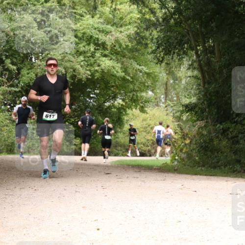 30.08.2026 - Elbe Triathlon Hamburg Antke Förster http://msf.ph/oto/10098372 30.08.2026 10:45:55 Laufen 617 meine-sportfotos.de