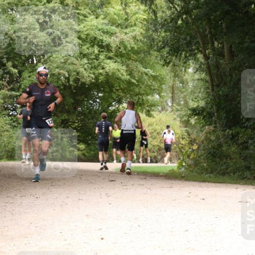 30.08.2026 - Elbe Triathlon Hamburg Antke Förster http://msf.ph/oto/10098402 30.08.2026 10:46:16 Laufen  meine-sportfotos.de