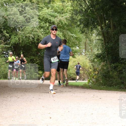 30.08.2026 - Elbe Triathlon Hamburg Antke Förster http://msf.ph/oto/10098412 30.08.2026 10:46:21 Laufen 558 meine-sportfotos.de