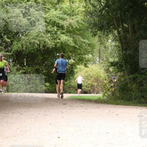 30.08.2026 - Elbe Triathlon Hamburg Antke Förster http://msf.ph/oto/10098420 30.08.2026 10:46:23 Laufen 899 meine-sportfotos.de