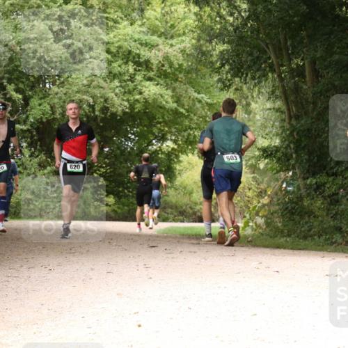 30.08.2026 - Elbe Triathlon Hamburg Antke Förster http://msf.ph/oto/10098474 30.08.2026 10:46:58 Laufen 520, 620, 503 meine-sportfotos.de