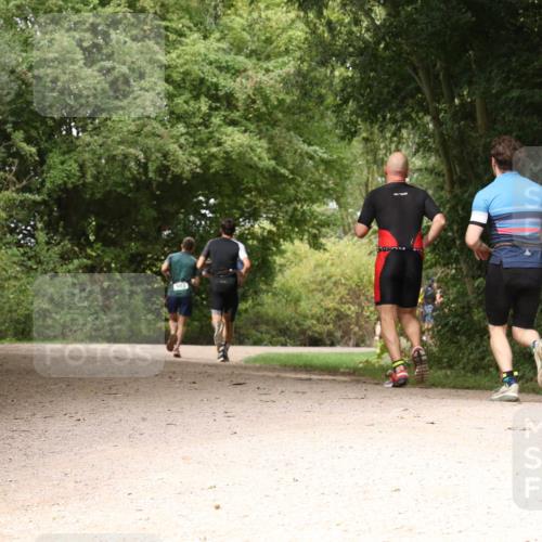 30.08.2026 - Elbe Triathlon Hamburg Antke Förster http://msf.ph/oto/10098488 30.08.2026 10:47:03 Laufen  meine-sportfotos.de