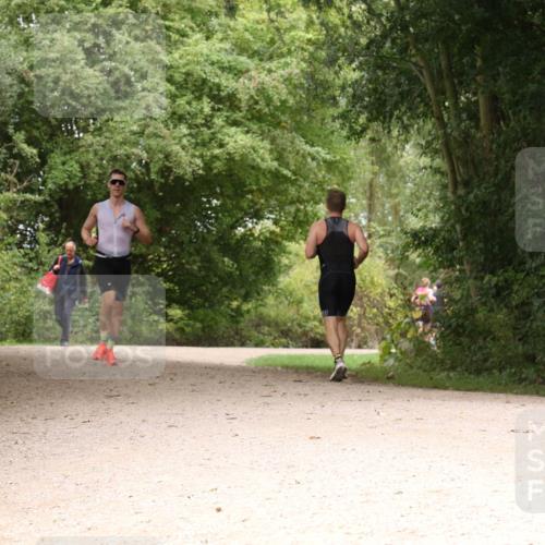 30.08.2026 - Elbe Triathlon Hamburg Antke Förster http://msf.ph/oto/10098590 30.08.2026 10:48:24 Laufen  meine-sportfotos.de