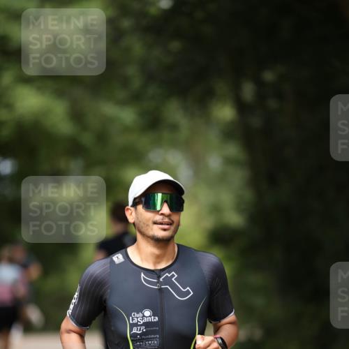 30.08.2026 - Elbe Triathlon Hamburg Antke Förster http://msf.ph/oto/10098703 30.08.2026 10:46:11 Laufen 619 meine-sportfotos.de