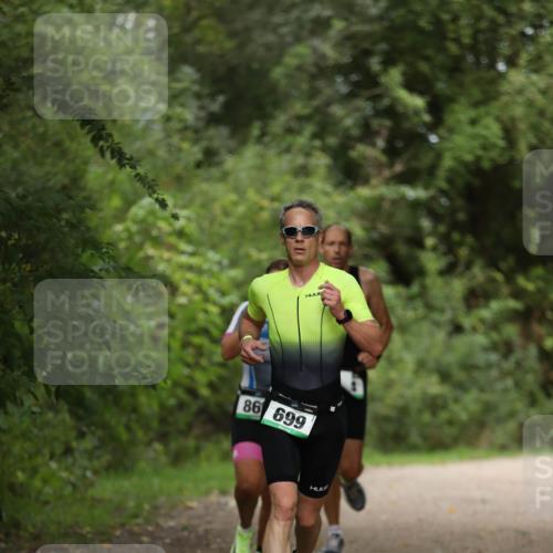 30.08.2026 - Elbe Triathlon Hamburg Antke Förster http://msf.ph/oto/10098727 30.08.2026 10:46:27 Laufen 86, 699 meine-sportfotos.de