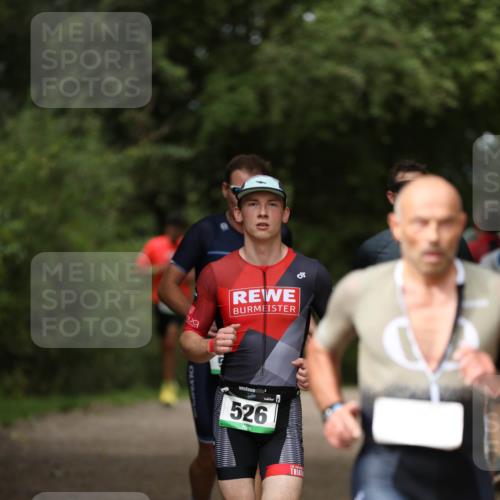 30.08.2026 - Elbe Triathlon Hamburg Antke Förster http://msf.ph/oto/10098753 30.08.2026 10:46:44 Laufen 10, 526 meine-sportfotos.de