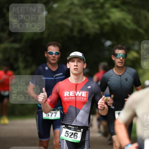 30.08.2026 - Elbe Triathlon Hamburg Antke Förster http://msf.ph/oto/10098755 30.08.2026 10:46:44 Laufen 577, 526, 6 meine-sportfotos.de