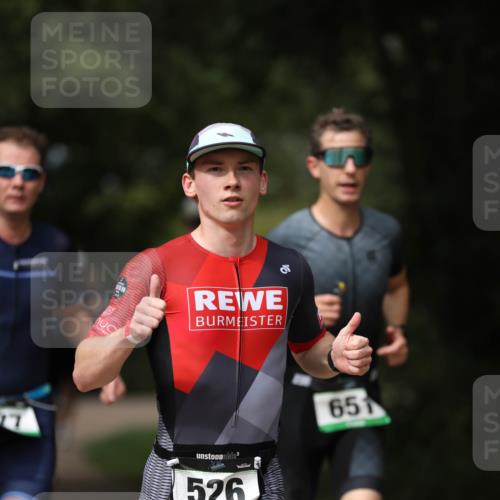 30.08.2026 - Elbe Triathlon Hamburg Antke Förster http://msf.ph/oto/10098759 30.08.2026 10:46:45 Laufen 17, 526, 651 meine-sportfotos.de