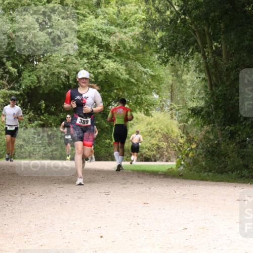 30.08.2026 - Elbe Triathlon Hamburg Antke Förster http://msf.ph/oto/10098796 30.08.2026 10:50:34 Laufen 403, 7807, 389, 030 meine-sportfotos.de