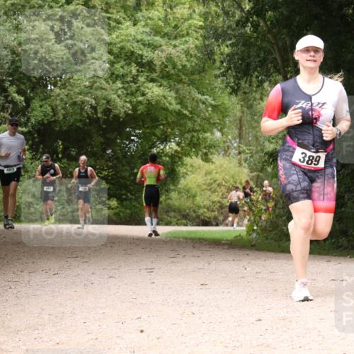 30.08.2026 - Elbe Triathlon Hamburg Antke Förster http://msf.ph/oto/10098802 30.08.2026 10:50:36 Laufen 403, 491, 030, 389 meine-sportfotos.de