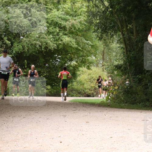 30.08.2026 - Elbe Triathlon Hamburg Antke Förster http://msf.ph/oto/10098804 30.08.2026 10:50:37 Laufen 403, 766, 389 meine-sportfotos.de