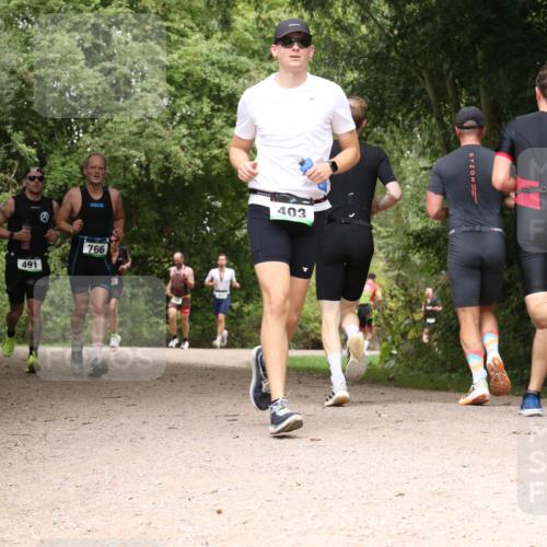 30.08.2026 - Elbe Triathlon Hamburg Antke Förster http://msf.ph/oto/10098814 30.08.2026 10:50:42 Laufen 491, 766, 403 meine-sportfotos.de