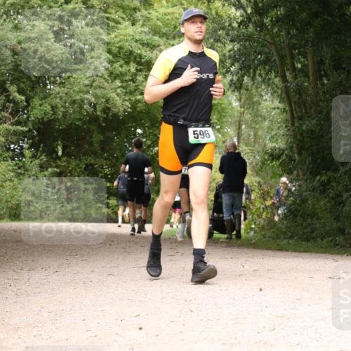 30.08.2026 - Elbe Triathlon Hamburg Antke Förster http://msf.ph/oto/10098892 30.08.2026 10:51:27 Laufen 7, 596 meine-sportfotos.de