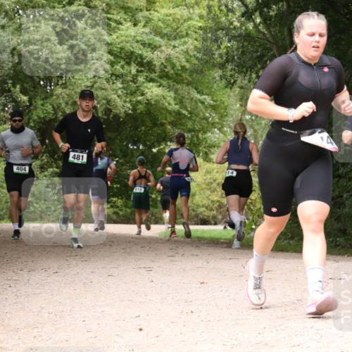 30.08.2026 - Elbe Triathlon Hamburg Antke Förster http://msf.ph/oto/10098906 30.08.2026 10:51:48 Laufen 404, 481, 818, 14, 572 meine-sportfotos.de