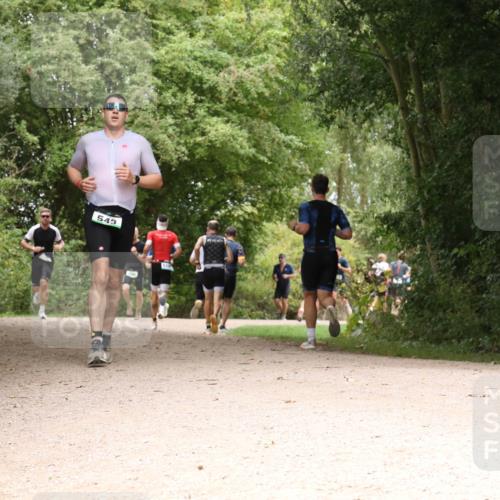 30.08.2026 - Elbe Triathlon Hamburg Antke Förster http://msf.ph/oto/10099024 30.08.2026 10:53:05 Laufen 543 meine-sportfotos.de