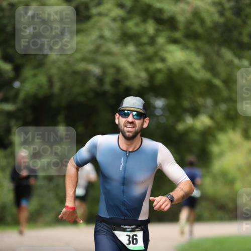 30.08.2026 - Elbe Triathlon Hamburg Antke Förster http://msf.ph/oto/10099055 30.08.2026 10:50:00 Laufen 36 meine-sportfotos.de