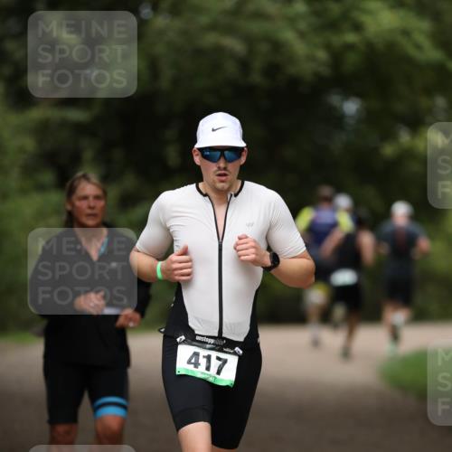 30.08.2026 - Elbe Triathlon Hamburg Antke Förster http://msf.ph/oto/10099067 30.08.2026 10:50:09 Laufen 417 meine-sportfotos.de