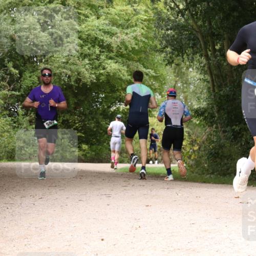 30.08.2026 - Elbe Triathlon Hamburg Antke Förster http://msf.ph/oto/10099070 30.08.2026 10:53:28 Laufen 589, 582 meine-sportfotos.de