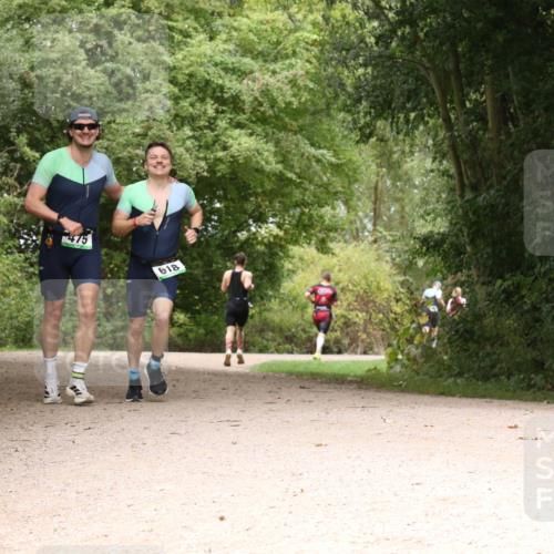 30.08.2026 - Elbe Triathlon Hamburg Antke Förster http://msf.ph/oto/10099098 30.08.2026 10:53:48 Laufen 475, 618 meine-sportfotos.de
